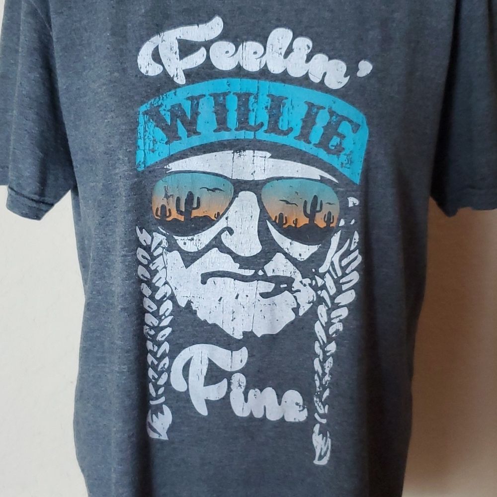 Willie Nelson Graphic Tee | Feelin' Willie Fine Gray Shirt |Unisex Country Music - Picture 6 of 8